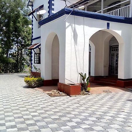 Ywca Wyoming Hotel Coonoor Eksteriør billede