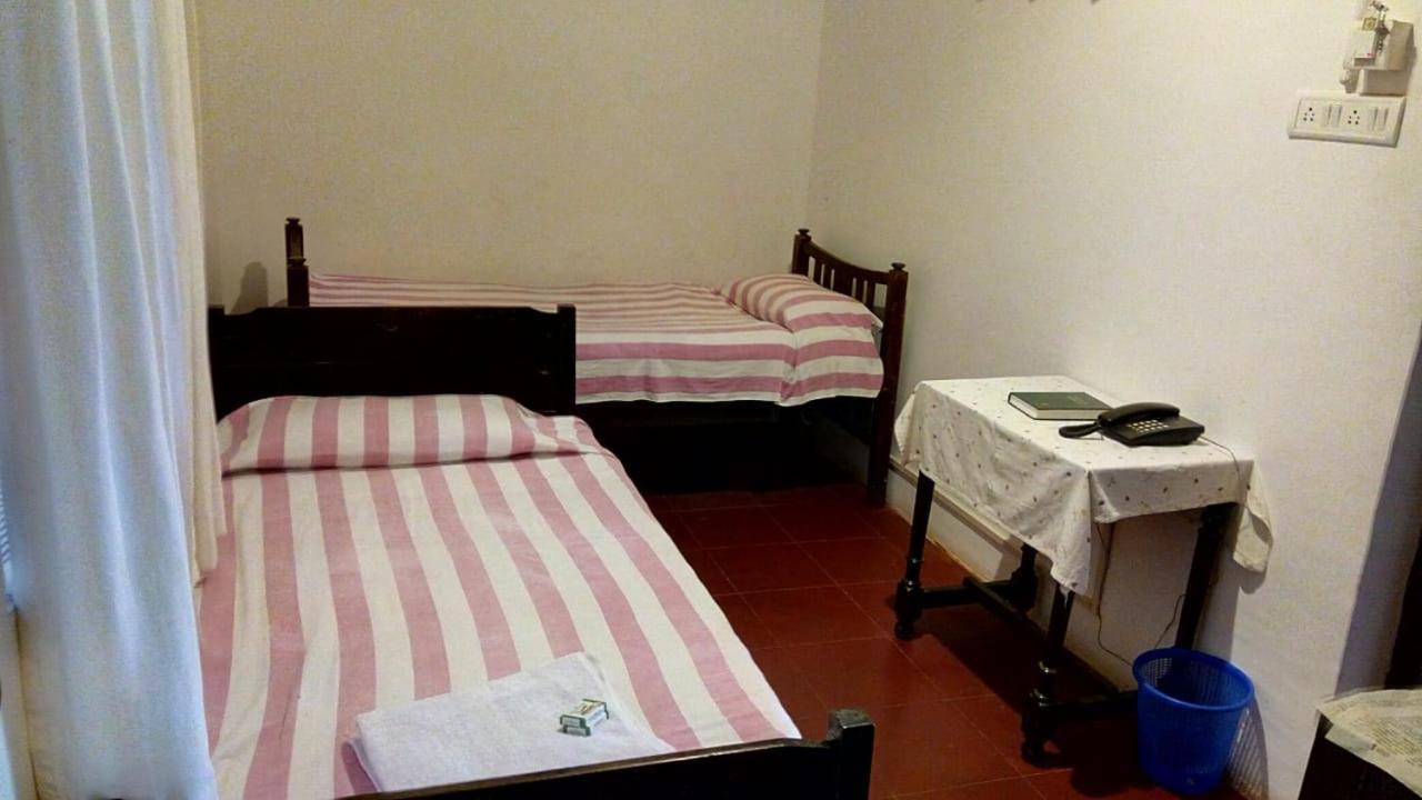 Ywca Wyoming Hotel Coonoor Eksteriør billede